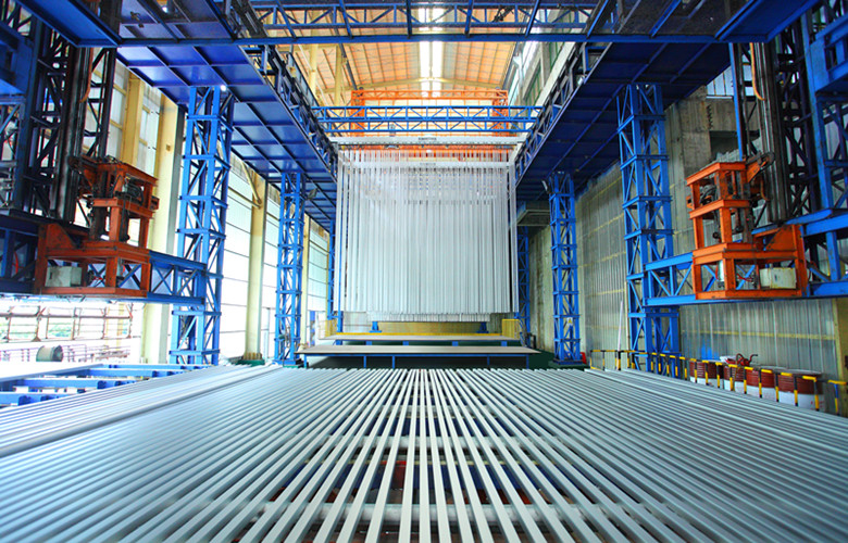 鋁型材全自動立式氧化生產(chǎn)線