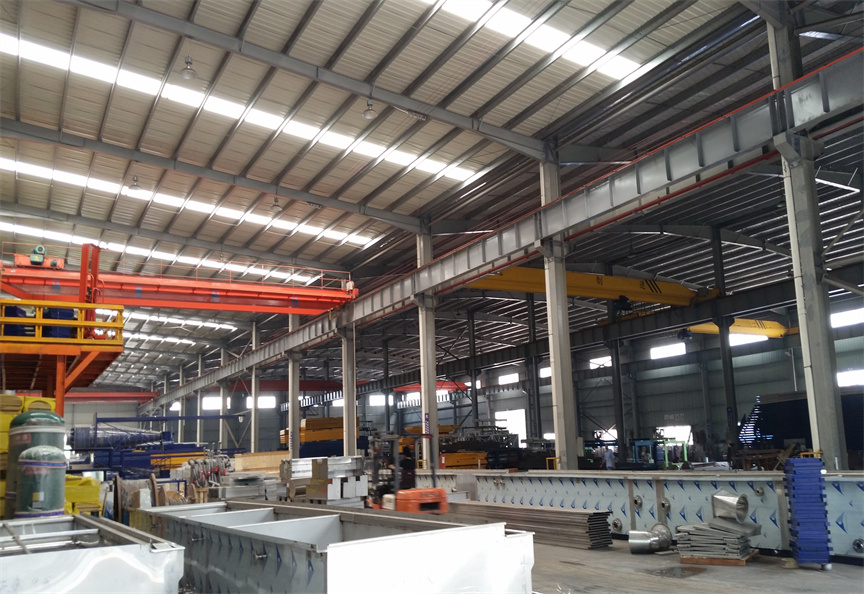 車(chē)間成品堆放區(qū)